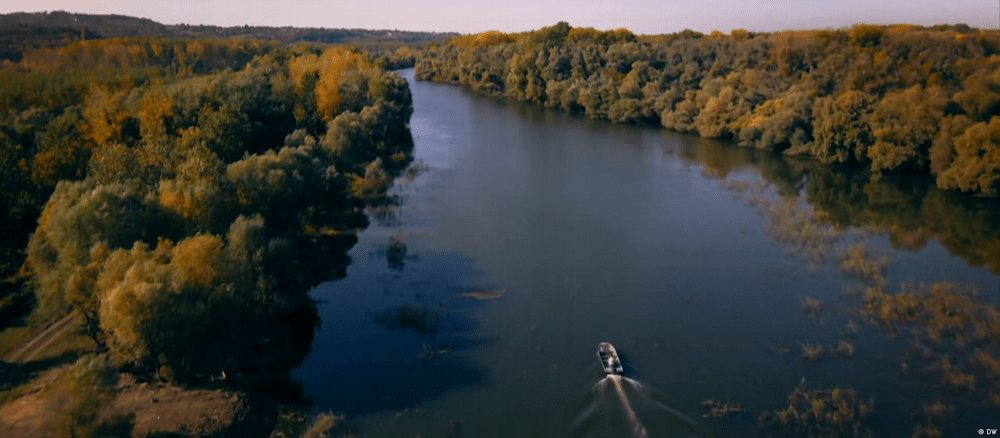Delta Dunării: Dragarea şi urmările sale