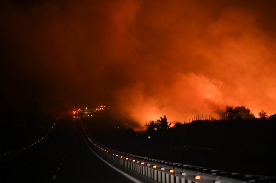 Incendiul de vegetație din Grecia, „cel mai grav de pe teritoriul european din ultimii ani", potrivit Copernicus
