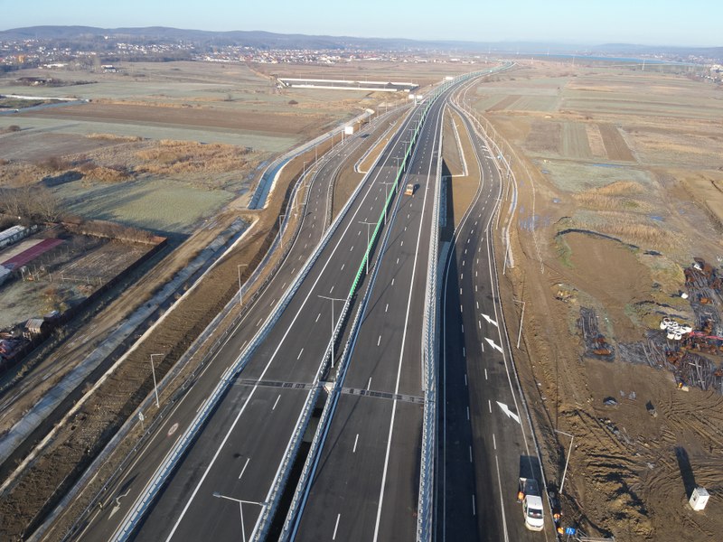 Când se va putea circula pe centura de sud a Capitalei și pe tronsonul 5 al autostrăzii Sibiu-Pitești