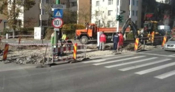 Giratoriul se amenajează în cartierul Tractorul. FOTOArhivă