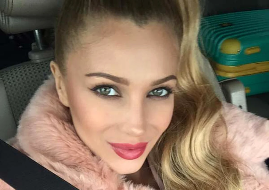Lora a renunţat la make-up pentru o zi FOTO: Arhiva personală