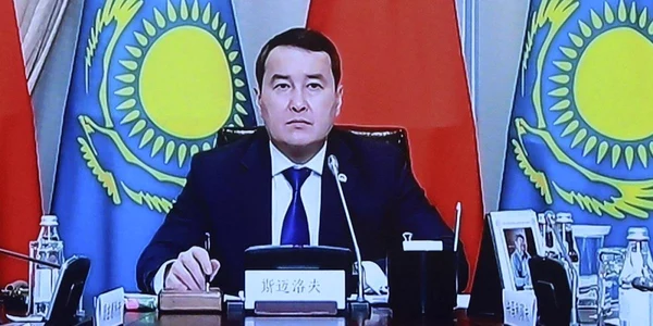 Alihan Smailov