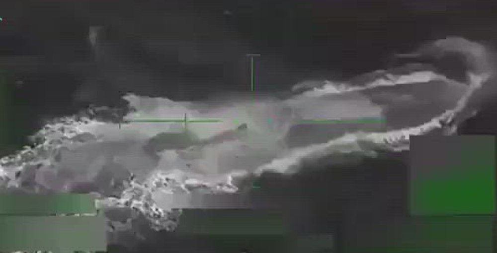 Trump a publicat imagini cu distrugerea unui submarin cu droguri: „Cel puțin 25.000 de americani ar fi murit”