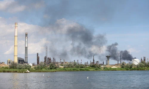 explozie incendiu rafinarie petromidia navodari 4 jpeg