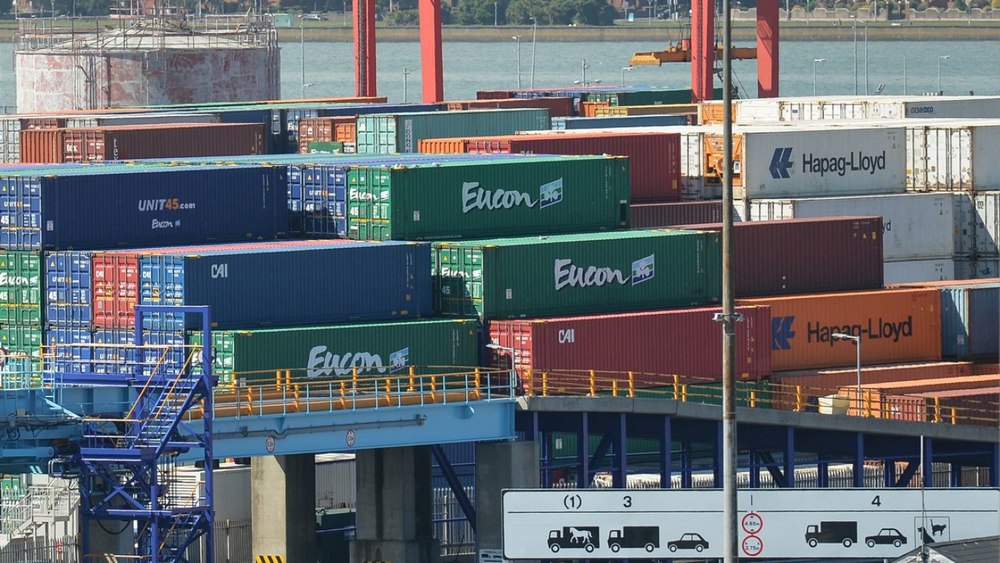 Sistemul post-Brexit de simplificare a comerțului la frontieră, pus din nou pe pauză de Marea Britanie