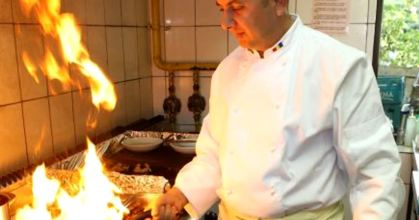 Bucătarii vor pregăti bucate delicioase de Revelion