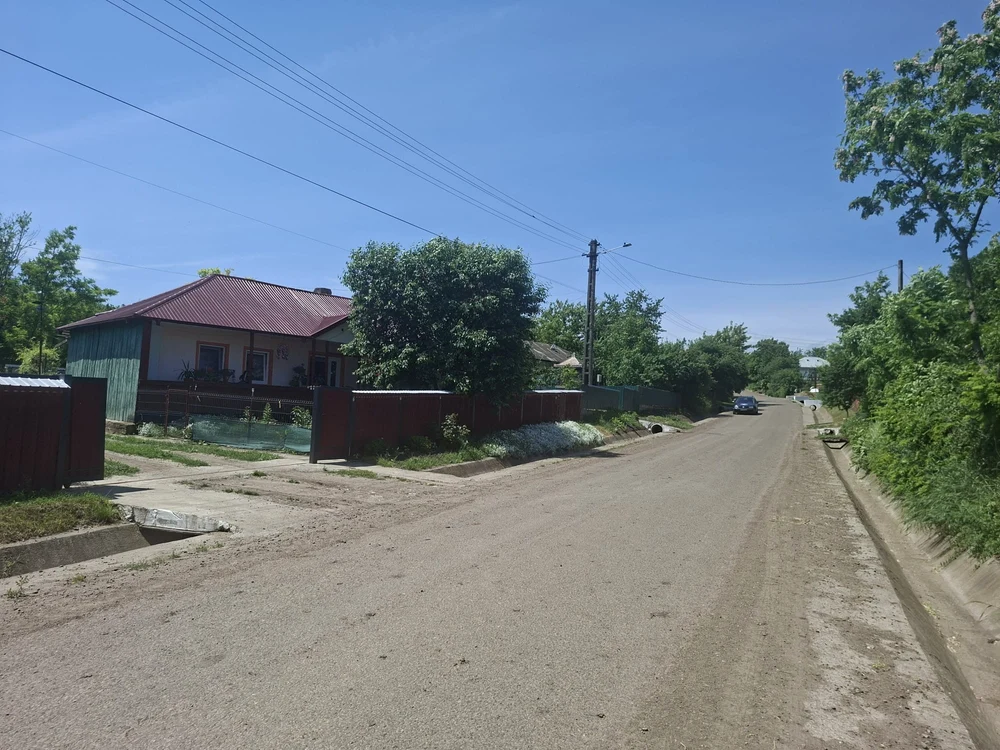 Uliță de pe satul Mateieni