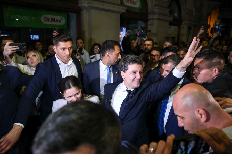 Sfaturile unui expert în securitate pentru Nicușor Dan. Ce ar trebui să împrumute din programul politic al lui George Simion
