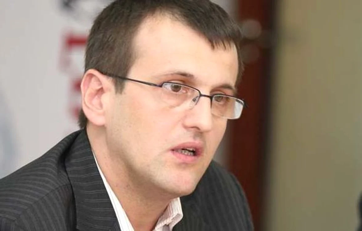 „Limitarea puterii şi distribuirea ei“ interviu cu Cristian PREDA jpeg
