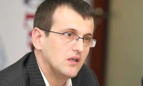 „Limitarea puterii şi distribuirea ei“   interviu cu Cristian PREDA  jpeg