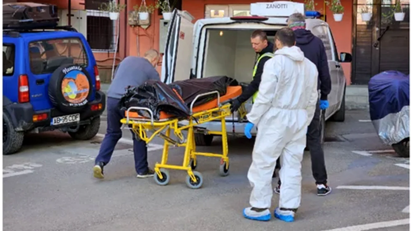 Bărbatul a făcut gestul de supărare că fosta lui iubită era deja cu altul. FOTO ziarulunirea.ro 
