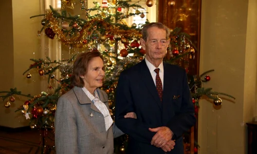 Regele Mihai și Regina Ana de Crăciun jpg