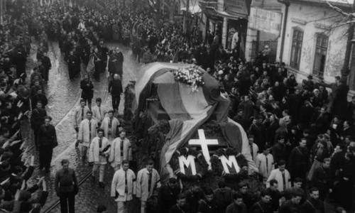 Spectacolul înmormântării legionarilor Moţa Marin jpeg
