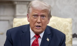 Donald Trump Bioul Oval FOTO PRODIMEDIA jpg