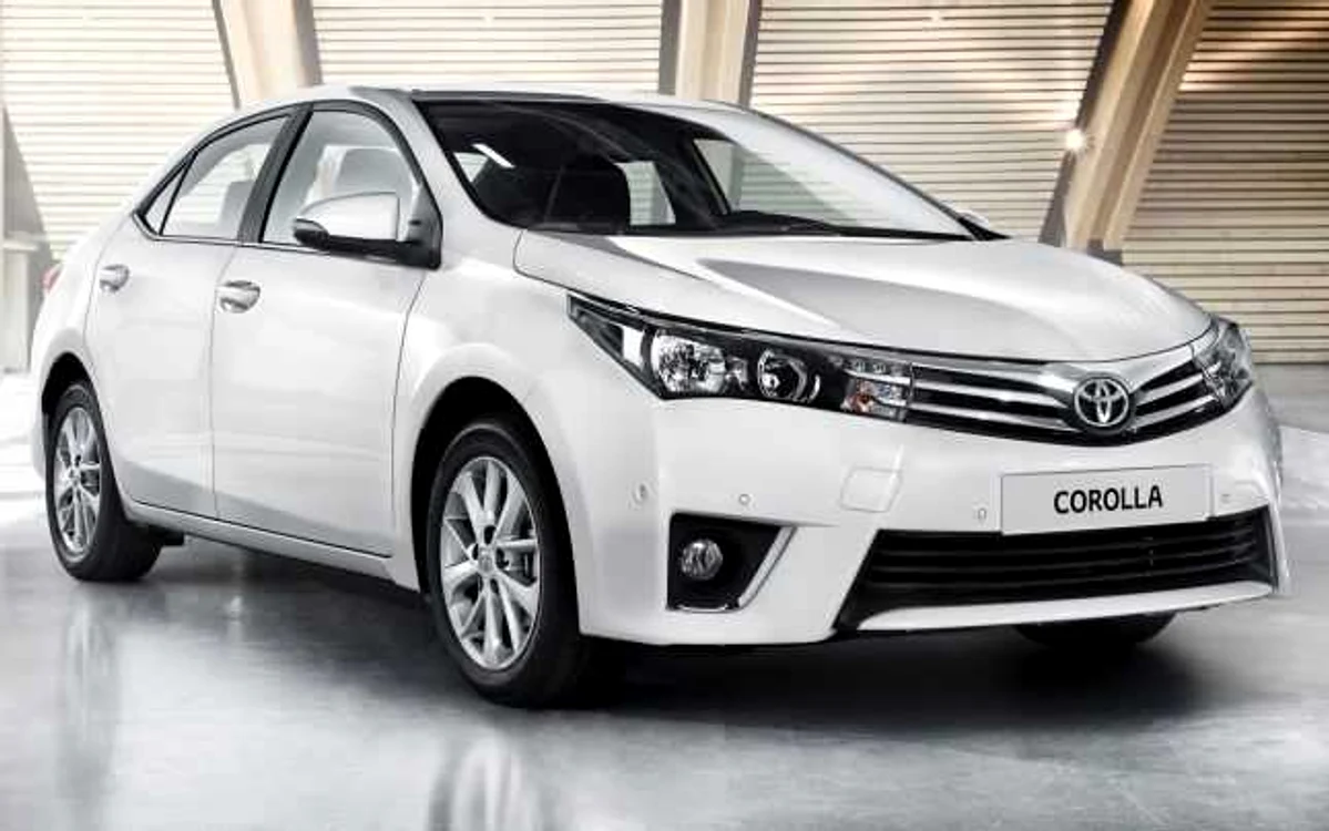 Cele mai mari scadaluri din industria auto. Toyota a plătit o amendă de 1,2 miliarde de dolari după ce s-a descoperit că nouă milioane de maşini produse de companie între 2004 şi 2010 accelerau singure