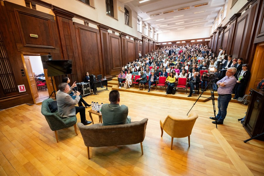 Iași, capitala literară a României. Cum crește apetitul românilor pentru citit grație Festivalului Internațional de Literatură și Traducere Iași