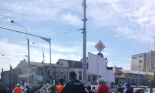 Peste 2 000 de români au protestat împotriva Barnevernet, Serviciul norvegian pentru Protecția Copilului jpeg