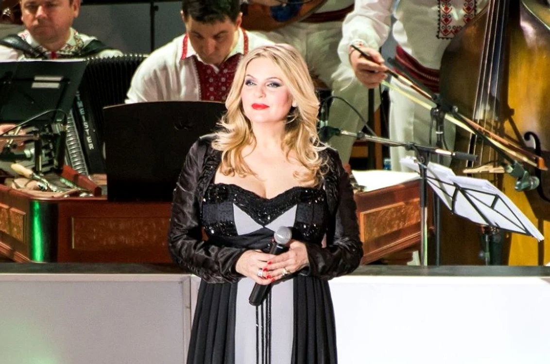 
    Olga Bălan a cântat la concertul de sâmbătă, 12 martie, al Mariei CiobanuFoto: Click!  