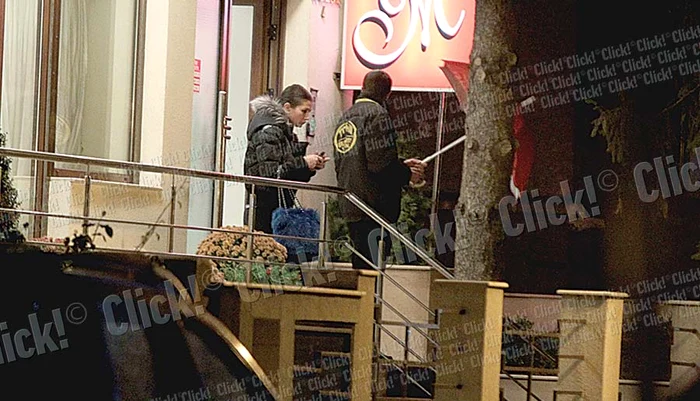 Vineri, Elena Băsescu a făcut o vizită la un salon de înfrumuseţare din Dorobanţi