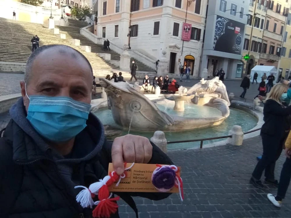 Mărţişoarele au ajuns inclusiv la Madrid FOTO: Facebook/Lavinia Năstase