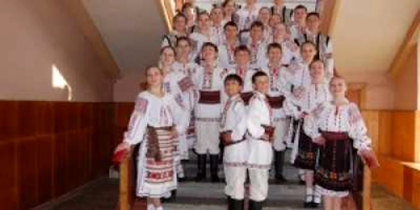 Ansamblul de dansuri populare „Codrenii“ din Călărași