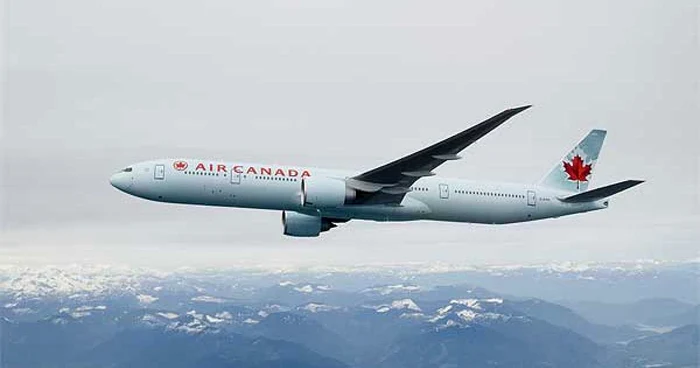 Angajaţii BlackBerry au întrerupt zborul Air Canada