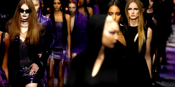 versace primavara vara 2023 saptamana modei milano epa efe jpg