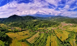 certeju de sus  jpg