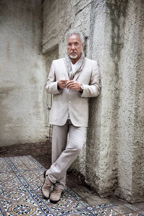 Jones Tom Jones jpeg