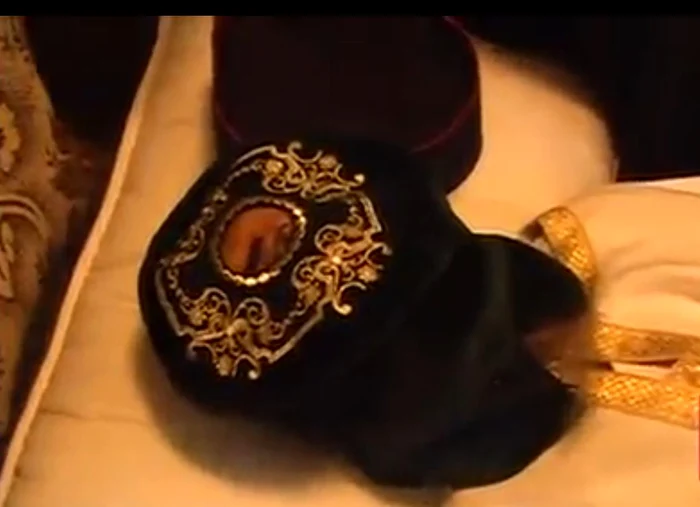 Duhovnicul a fost deshumat după ce unul dintre monahi l-a visat