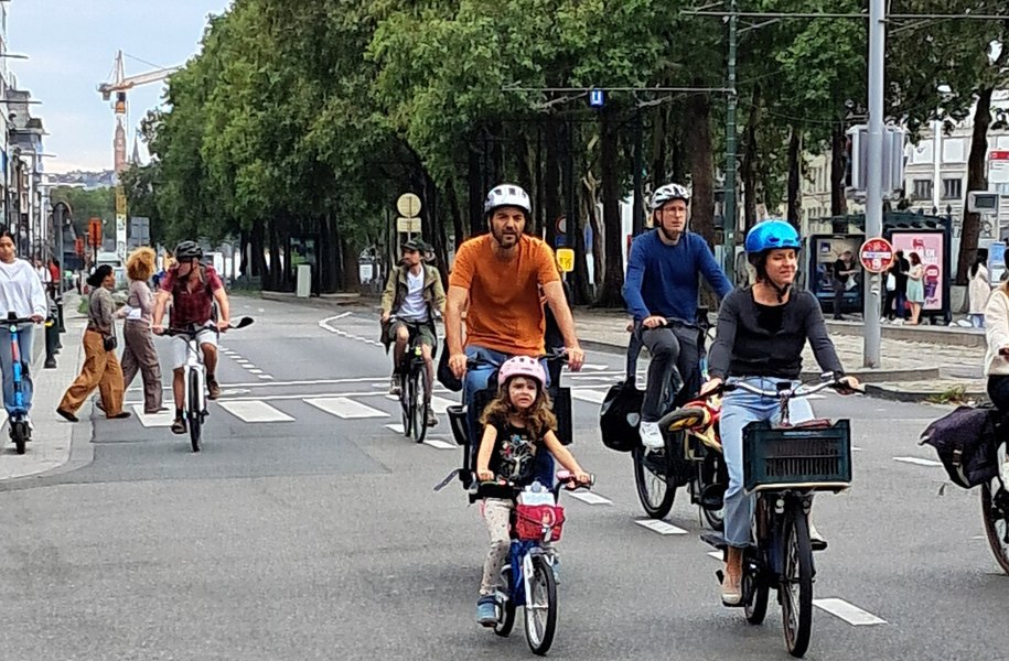 Cu 90% mai puțină poluare într-un oraș european, după o zi fără mașini