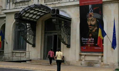 «Dracula   voievod şi vampir», vernisaj la Muzeul de Artă FOTO jpeg