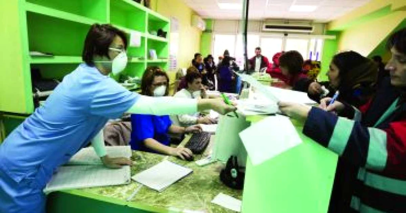 Craiova: Asistenta de la Spitalul Judeţean şi cei doi elevi din Filiaşi diagnosticaţi cu virusul A/H1N1 se simt bine