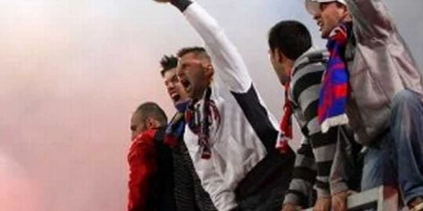 Fanii Stelei au provocat incidente în drum spre Ungaria - Revista presei sportive