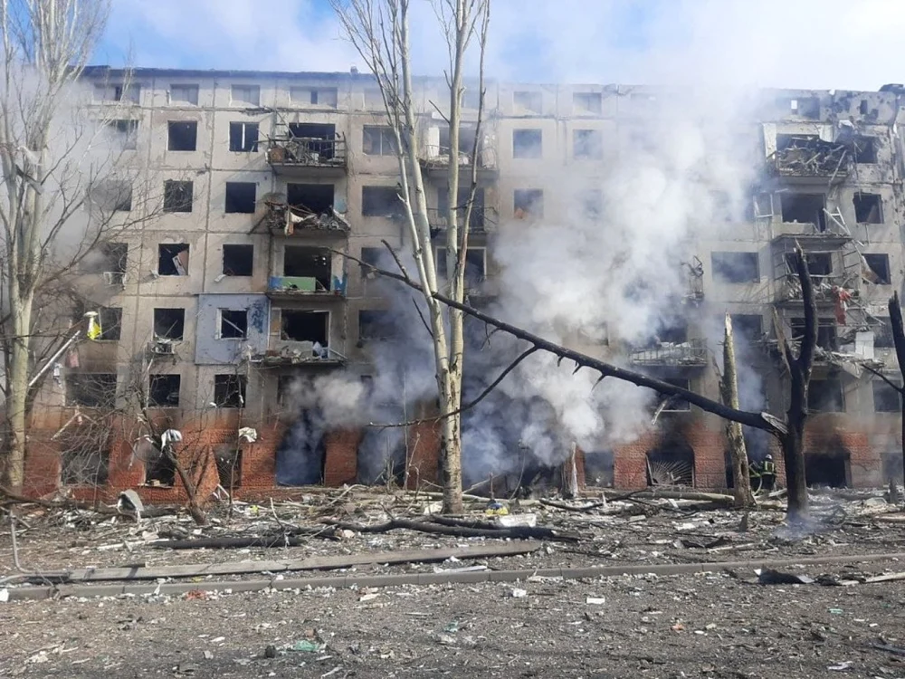 Bloc de locuinte atacat la Kramatorsk FOTO Twitter