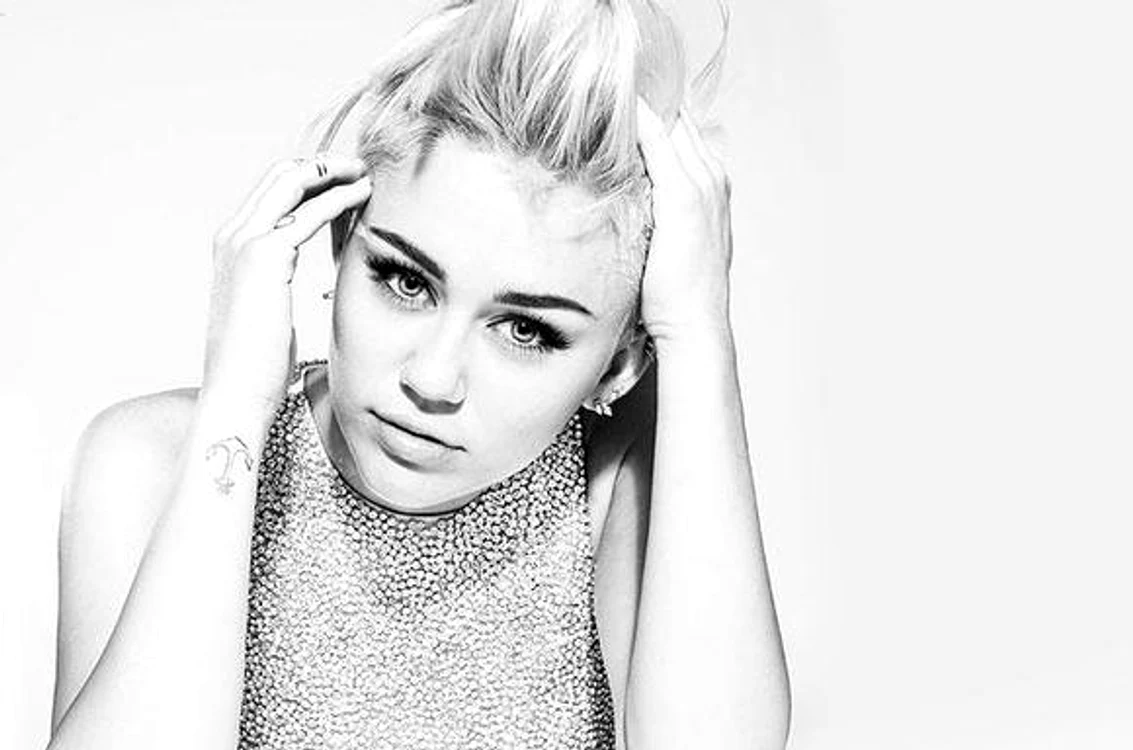 Miley Cyrus şochează mereu