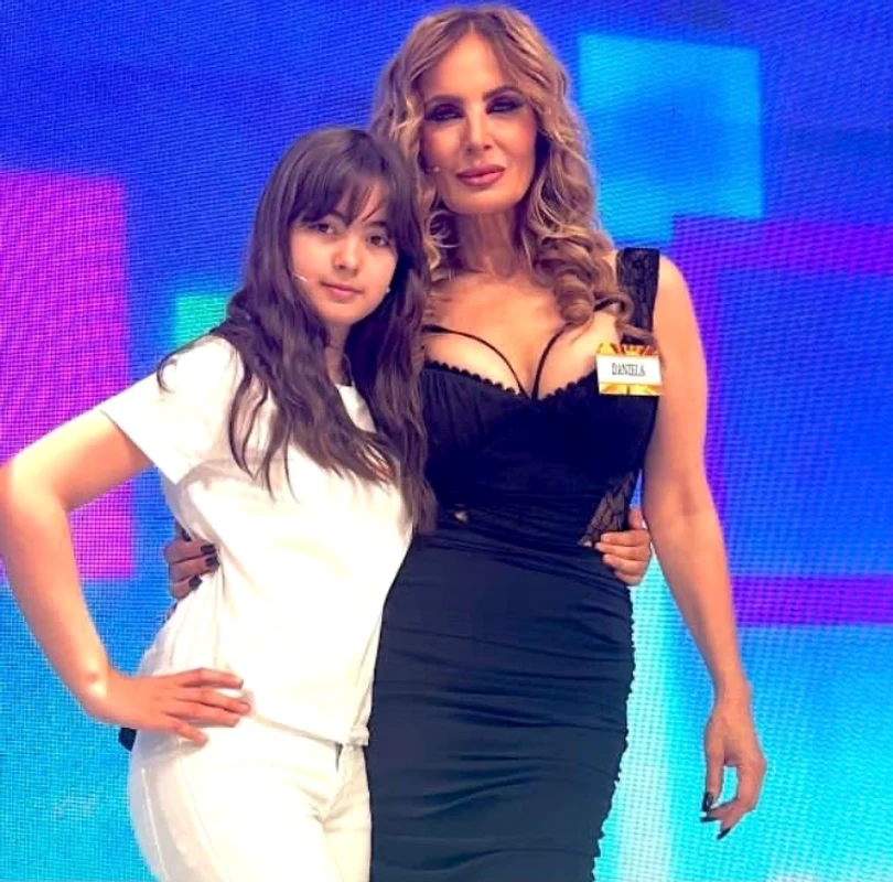 Maria este fiica Danielei Gyorfi și a lui George Tal Sursa: Instagram 