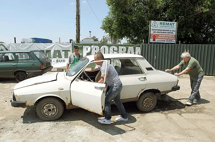 Veste bună pentru românii mașini vechi! 