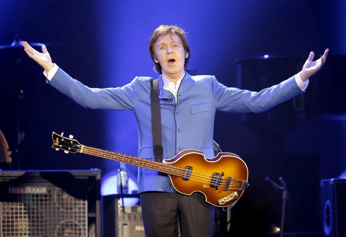 Paul McCartney ocupă primul loc în topul celor mai bogaţi artişti din industria muzicală britanică