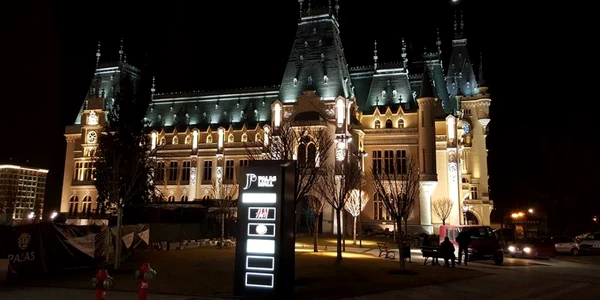 palatul culturii FOTO Ziarul de Iasi