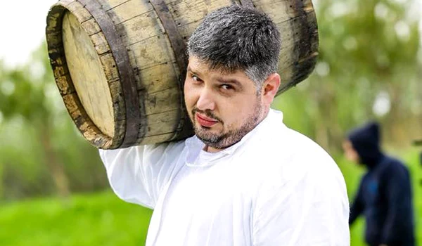 1 catalin gras jpeg