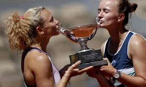 krejcikova campioana dublu roland garros jpeg