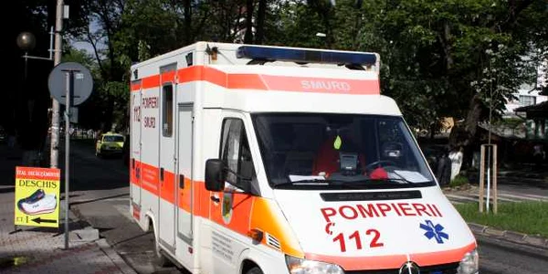 Doua fetiţe au murit într-un incendiu lângă Şanţ