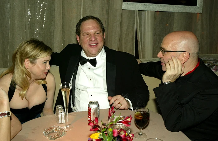 
    Kate Winslet, alături de producătorul Harry Weinstein, la un eveniment din Los Angeles în 2009Getty Images  