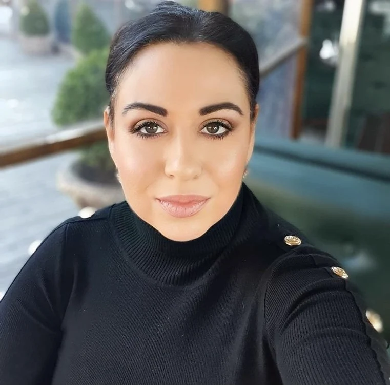 
    Oana Roman a avut mari emoții din cauza cățelușuluifoto: Instagram  