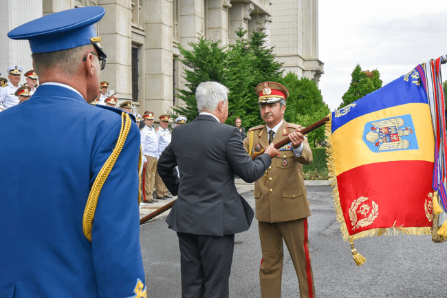 Ce pensie avea generalul Dorin Ioniță. Din ce afacere câștiga bani soția acestuia