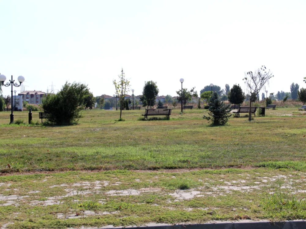 Parc construit în câmp, la Brăila FOTO: Obiectiv Vocea Brăilei
