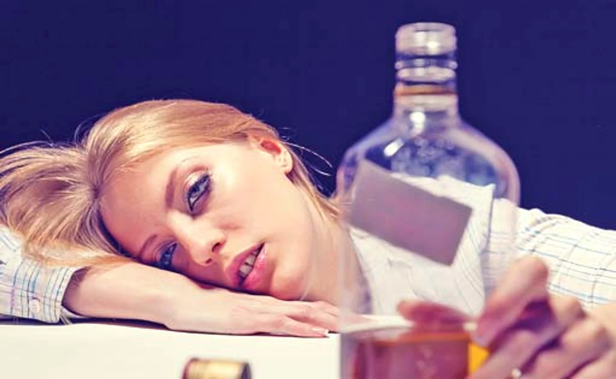 
    Alcoolul ne face imuni la suferința celorlalți   