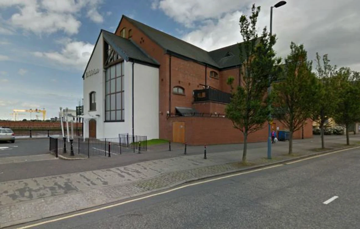 Clubul El Divino, din Belfast, unde au fost surprinşi cei patru