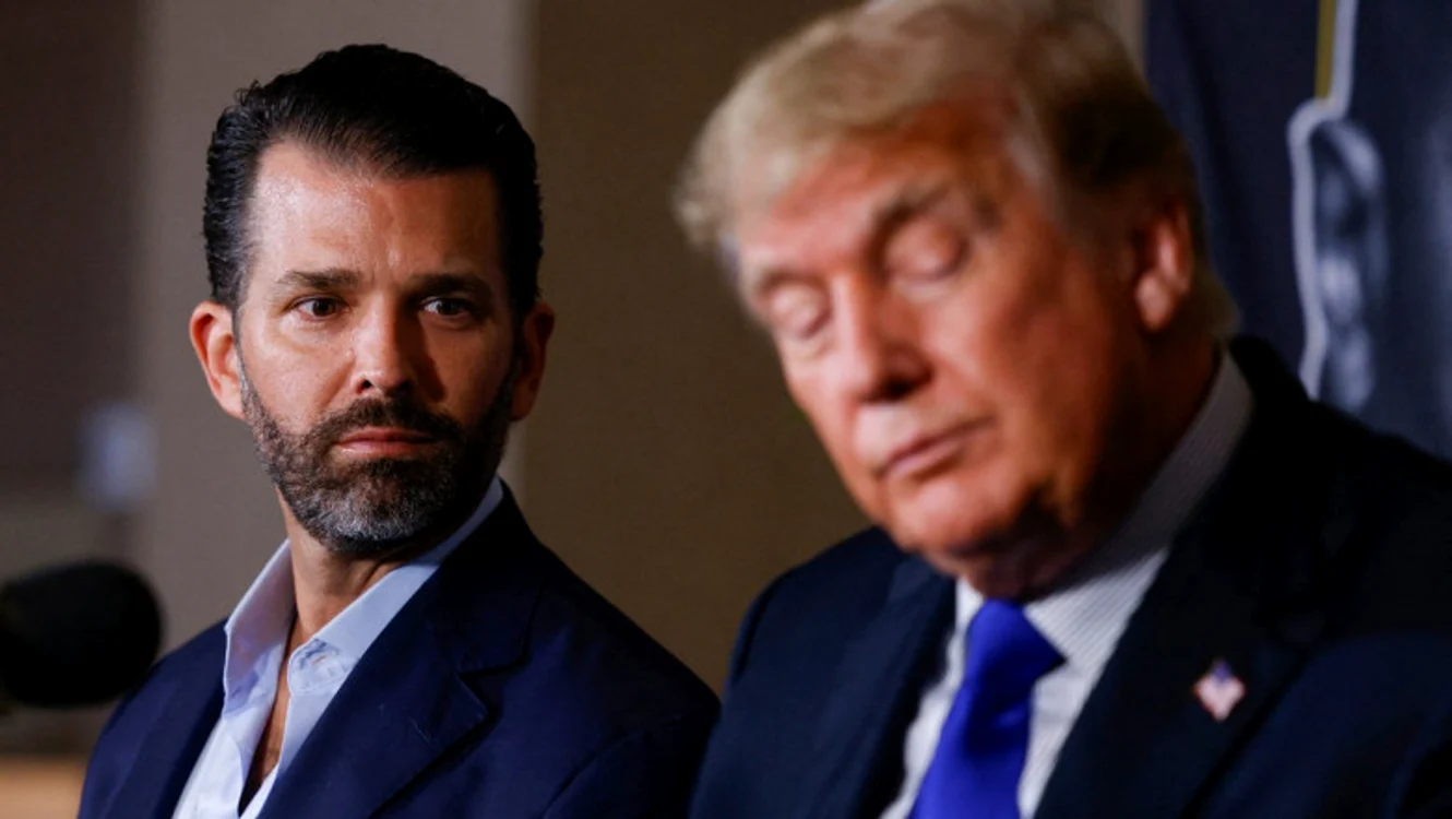 Donald Trump Jr. alături de Donald Trump Foto: Profimedia 